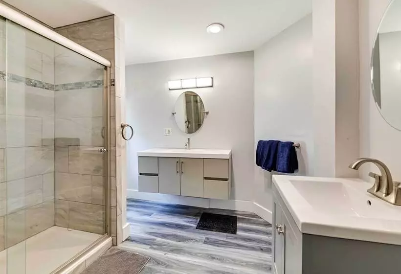 < 4 Mi To Cooperstown: Charming Historic Home!