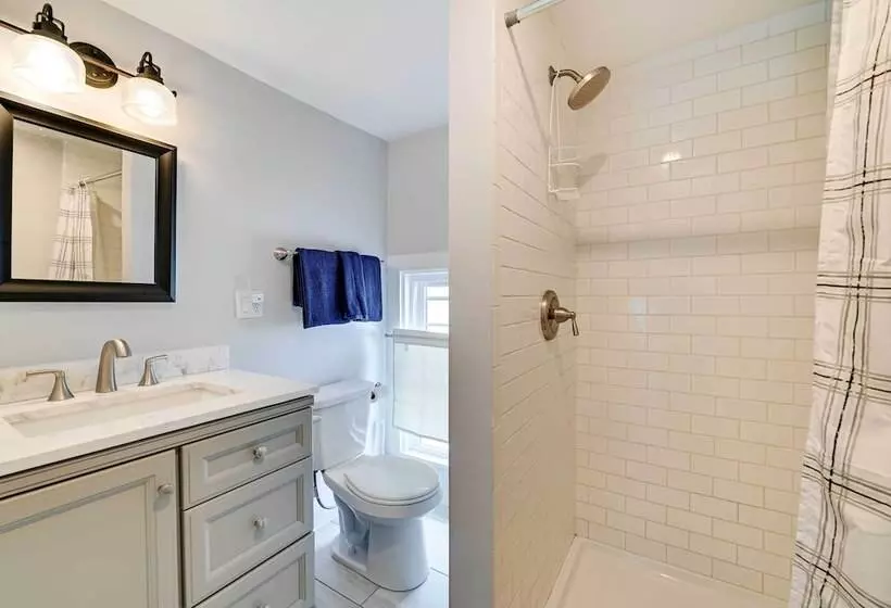 < 4 Mi To Cooperstown: Charming Historic Home!