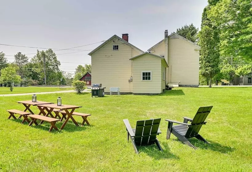 < 4 Mi To Cooperstown: Charming Historic Home!