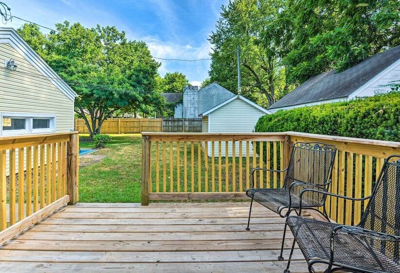 Charming Springfield Home W/ Private Backyard