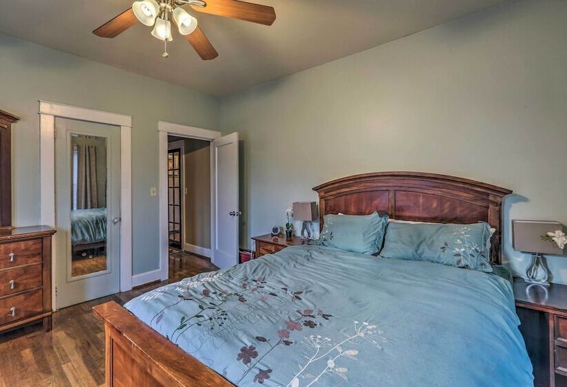 Cozy Birmingham Abode < 7 Mi To Downtown Fun!