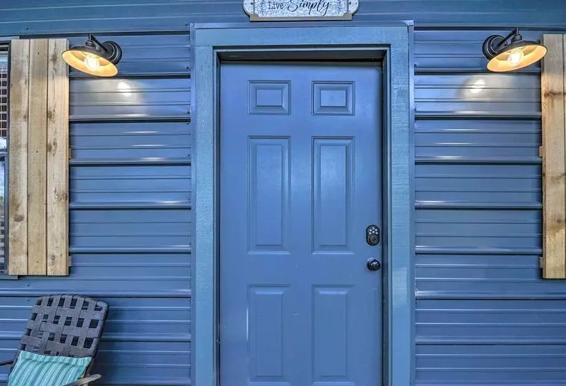 Serene Broken Bow Cabin W/ Fire Pit & Gas Grill!