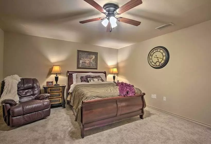 Cozy Family Home W/ Fire Pit, 4 Mi To Lake Fork