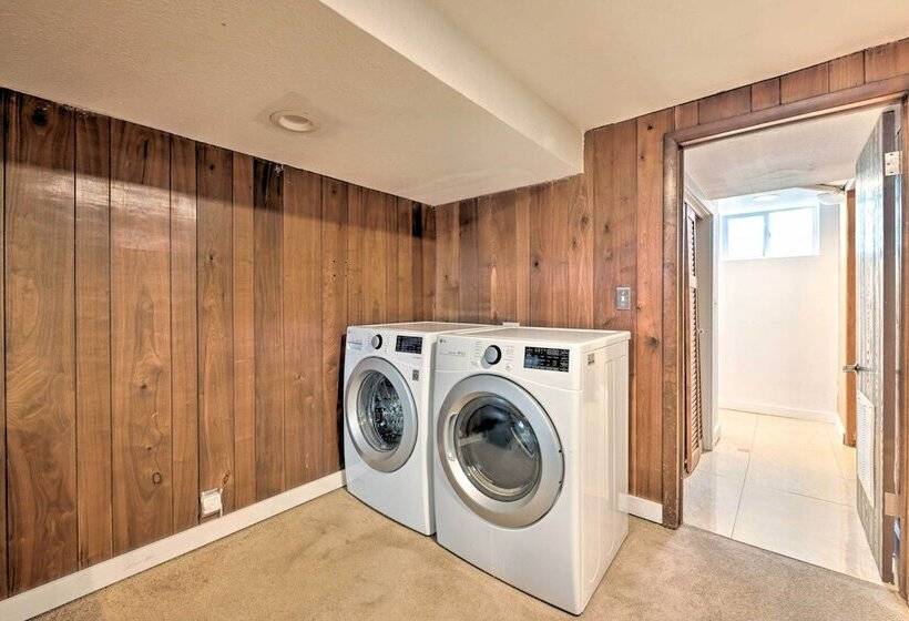 Cozy Salt Lake City Home: Hike, Ski & Explore!