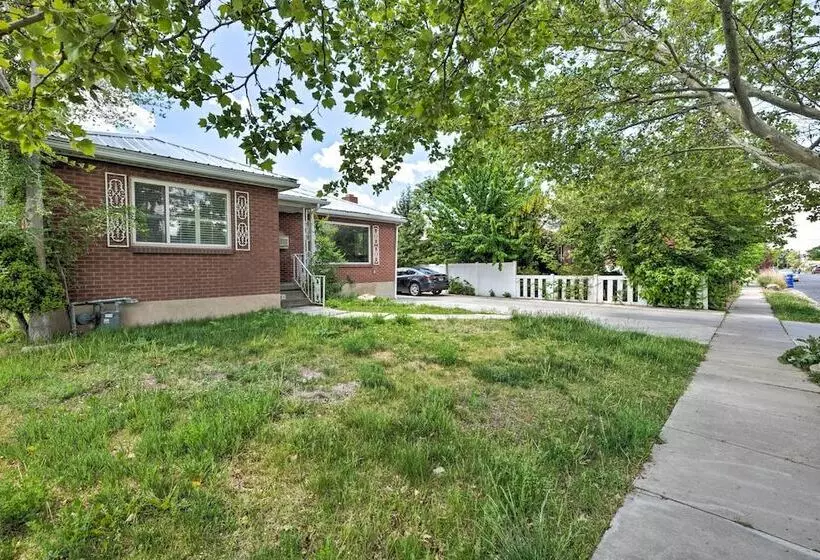 Cozy Salt Lake City Home: Hike, Ski & Explore!