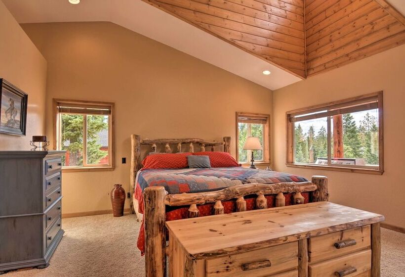 Duck Creek Village Chalet W/ Fire Pit & Decks