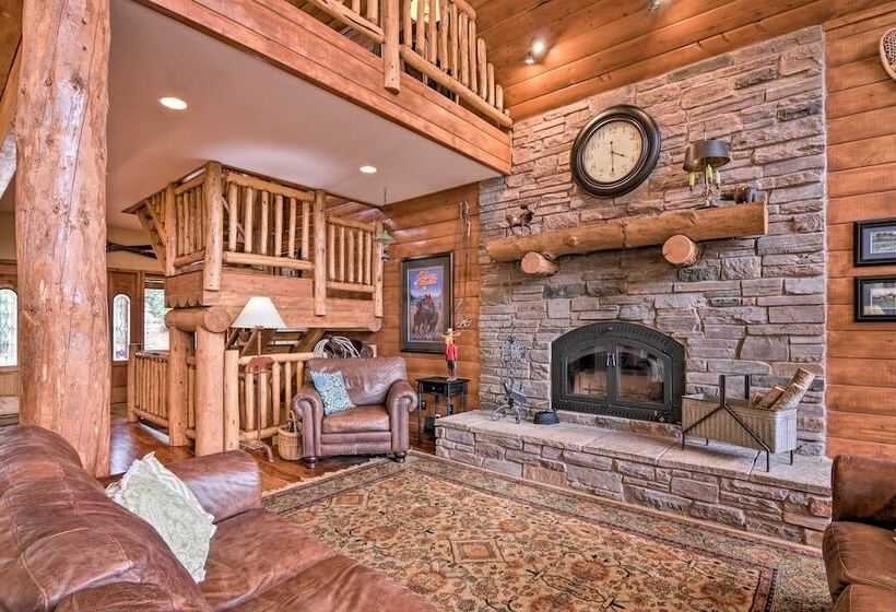 Duck Creek Village Chalet W/ Fire Pit & Decks