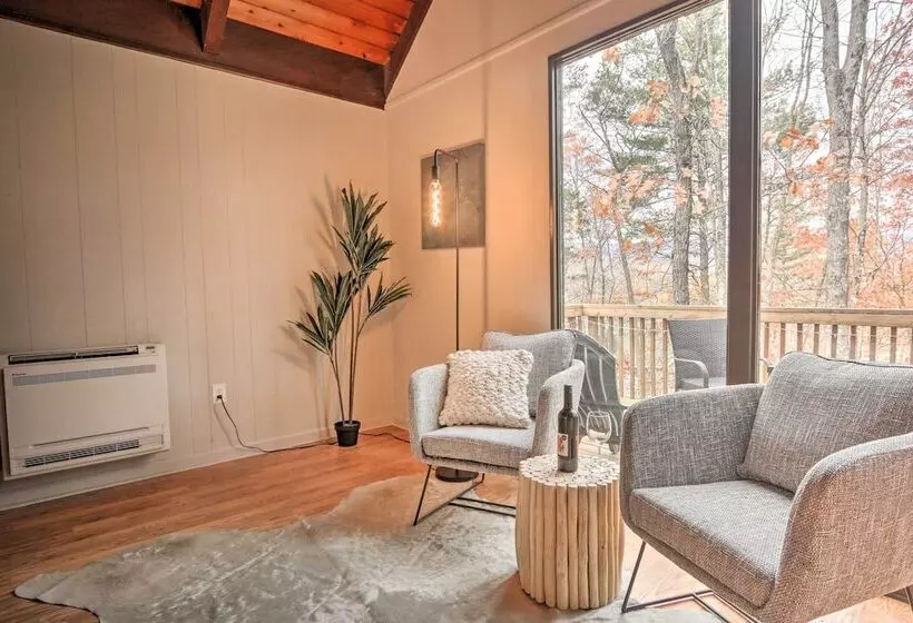 Fireside Lodge: A Frame In Bryce Resort W/ Decks