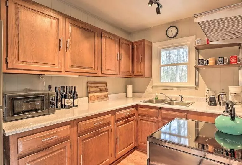 Fireside Lodge: A Frame In Bryce Resort W/ Decks