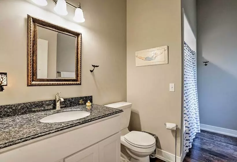 Grand Rapids Area Lakefront House W/ Dock