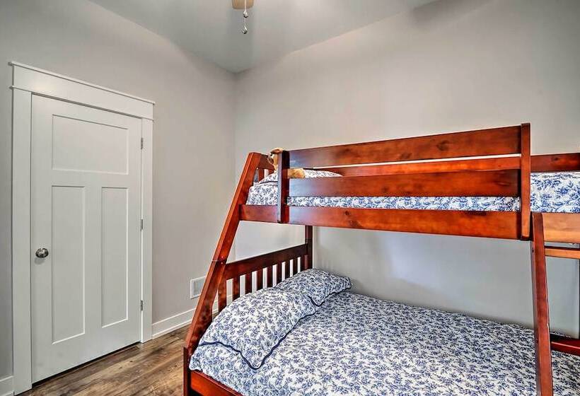 Grand Rapids Area Lakefront House W/ Dock