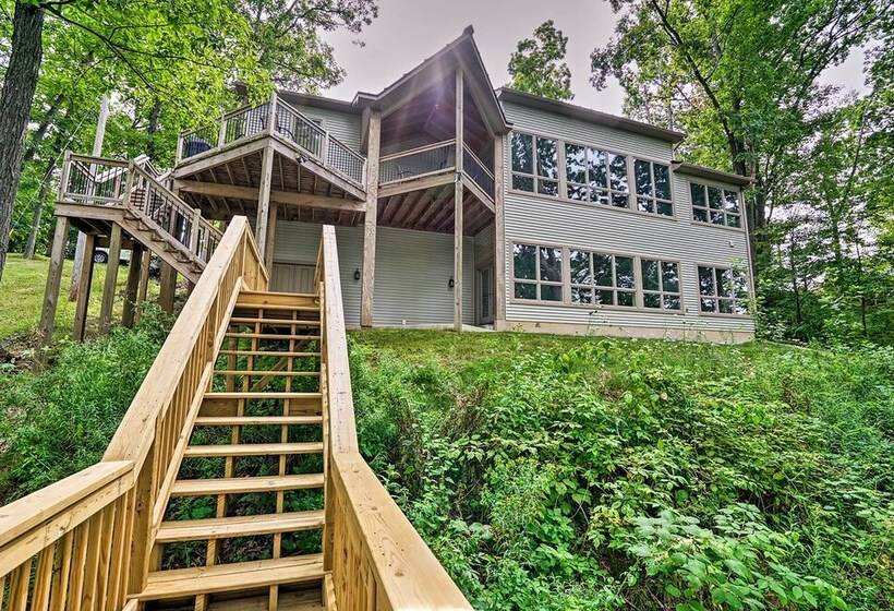 Grand Rapids Area Lakefront House W/ Dock