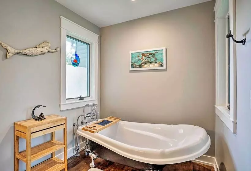 Grand Rapids Area Lakefront House W/ Dock