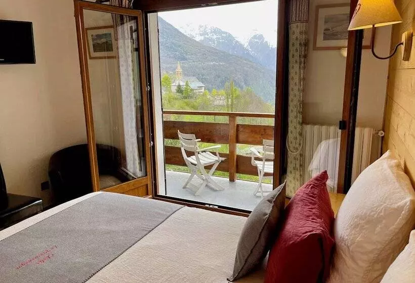 Hotelli Chalet Le Panoramique