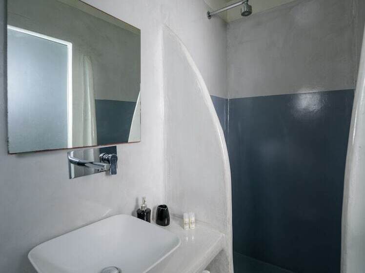 Hôtel Tataki Family