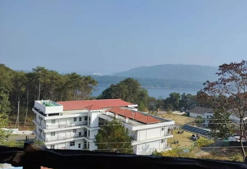 ホテル La Nicholas Dei Da Kine Resort