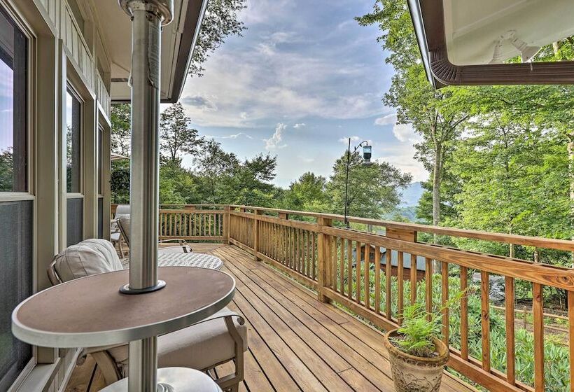 Sugar Mountain Escape W/ Deck & Mountain Views!