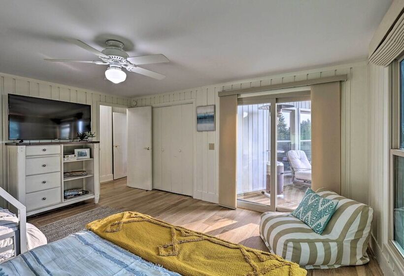 Sugar Mountain Escape W/ Deck & Mountain Views!