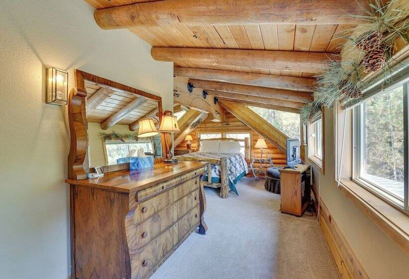 Horse Tours + Wildlife: Boise Ranch Home W/ Pool!