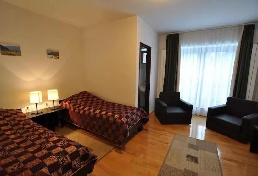 Mountain Rest Pension