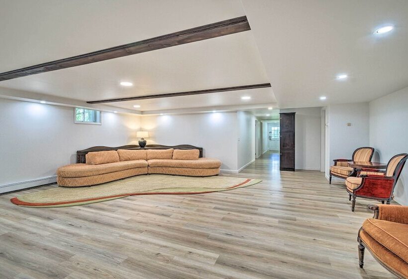 Roomy Montour Falls Retreat W/ Private Pool!