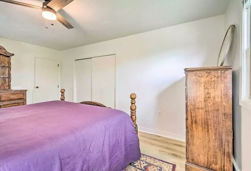 Roomy Montour Falls Retreat W/ Private Pool!