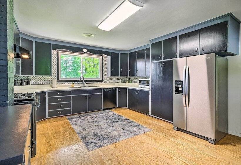 Roomy Montour Falls Retreat W/ Private Pool!