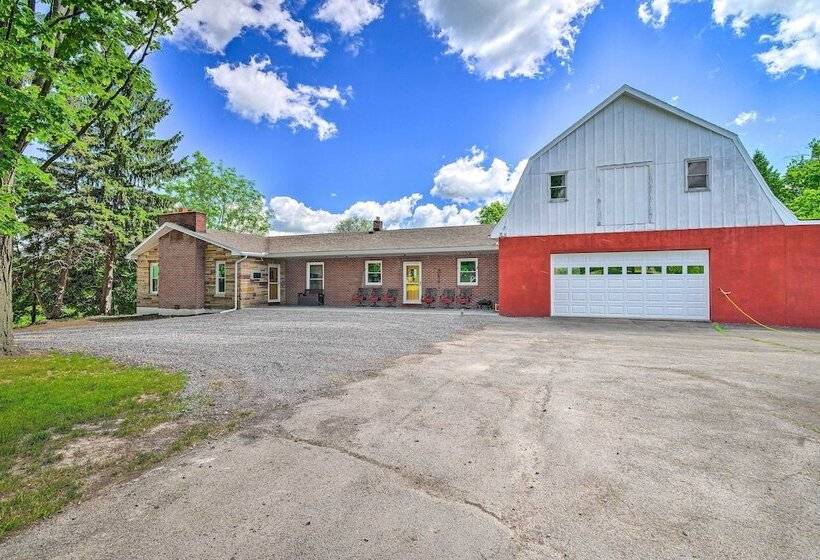 Roomy Montour Falls Retreat W/ Private Pool!