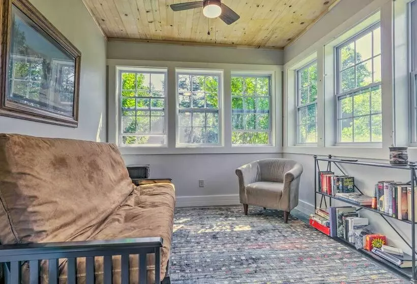 Rustic & Authentic Farm Stay By Dupont Forest!