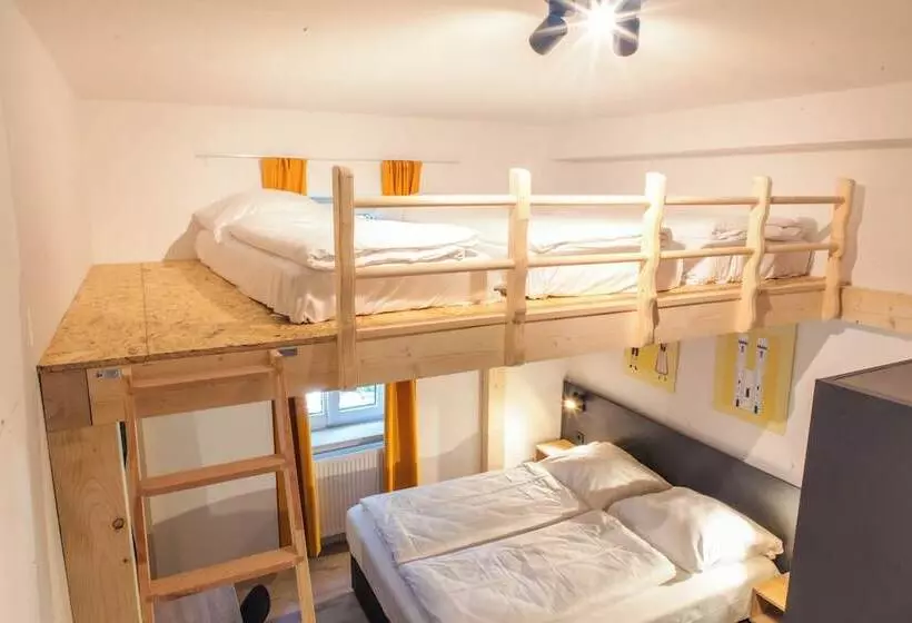 Servus Apartments By Homaris