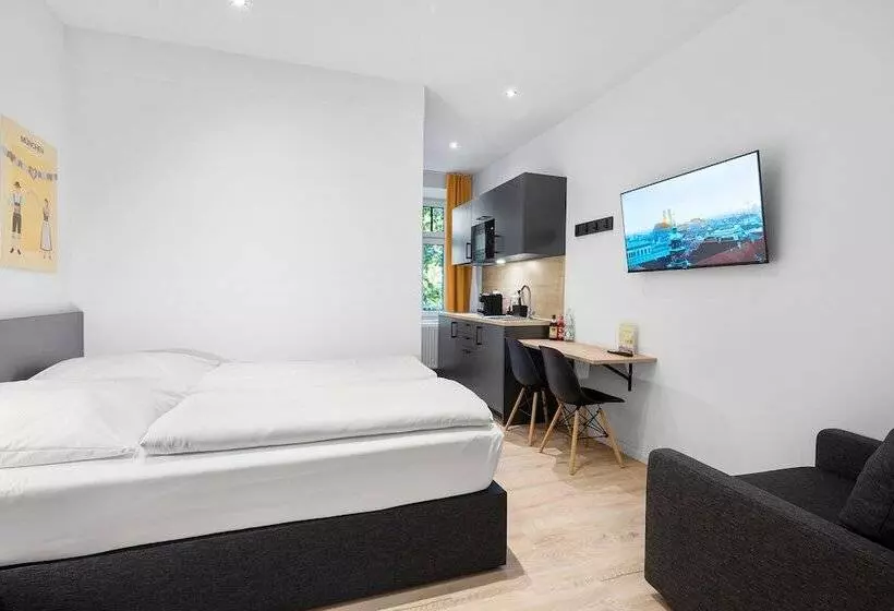 Servus Apartments By Homaris