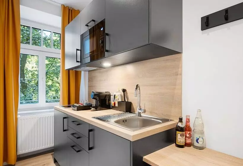 Servus Apartments By Homaris