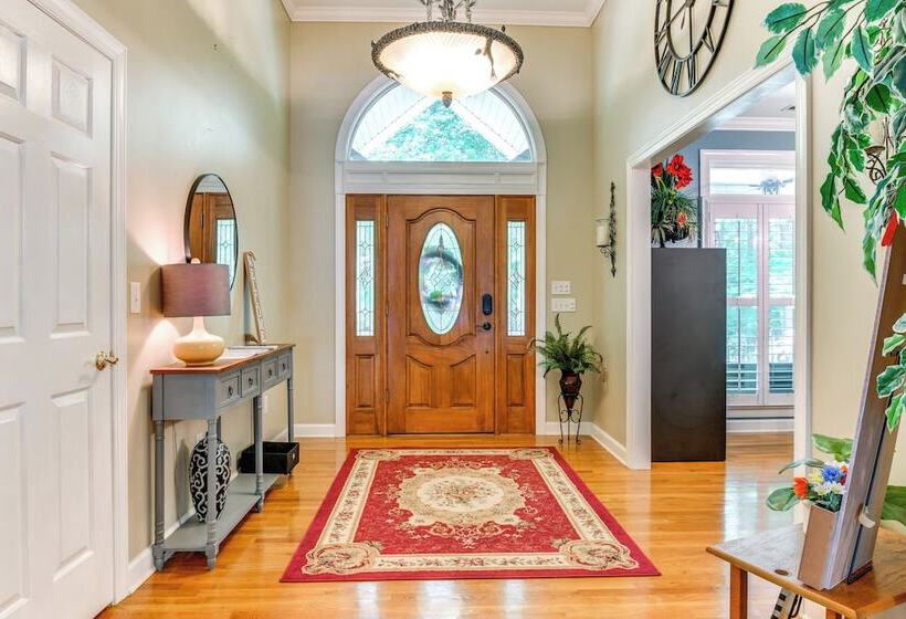 Sherrills Ford Escape W/ Hot Tub, Deck & Yard