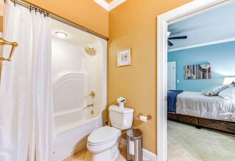 Sherrills Ford Escape W/ Hot Tub, Deck & Yard