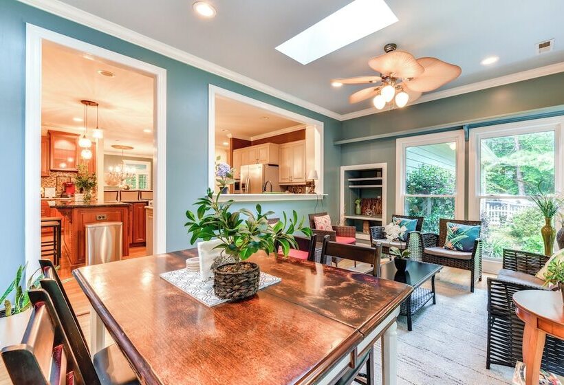 Sherrills Ford Escape W/ Hot Tub, Deck & Yard