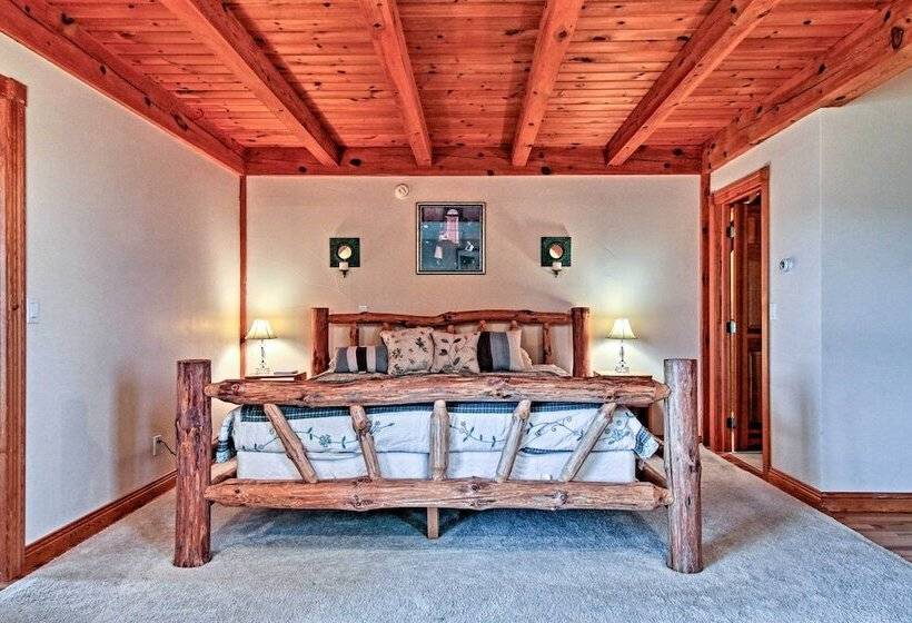 Spearfish Home On 40 Acres W/ Private Lake!