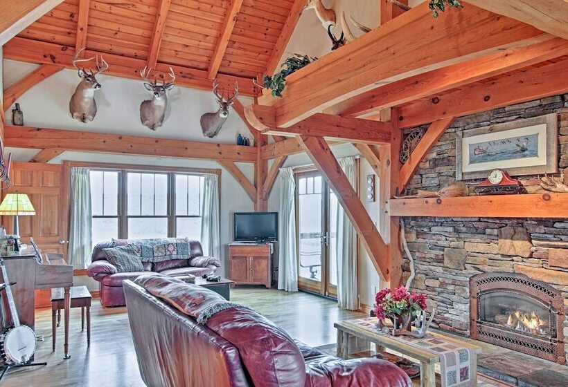 Spearfish Home On 40 Acres W/ Private Lake!