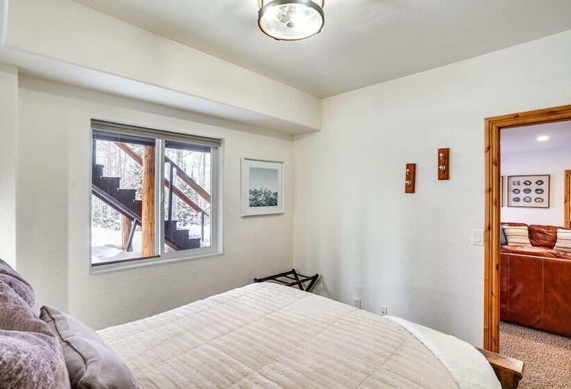 Spacious Mtn Manor, 1 Mi To Brian Head Resort!