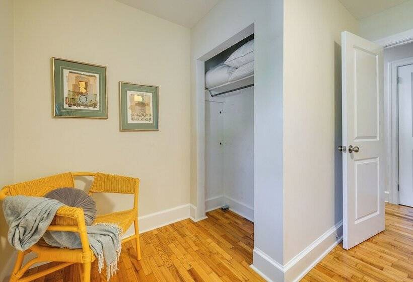 Stylish Wilmington Home, 2 Mi To Riverwalk!