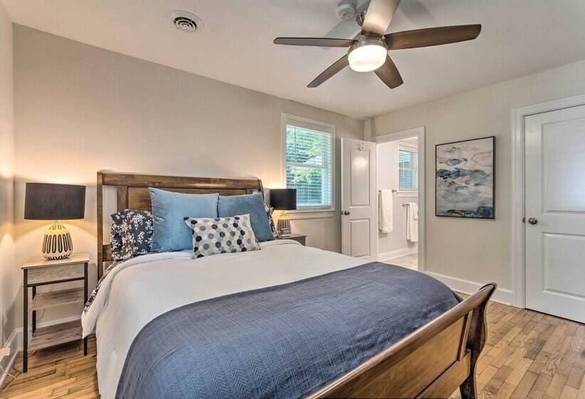 Stylish Wilmington Home, 2 Mi To Riverwalk!