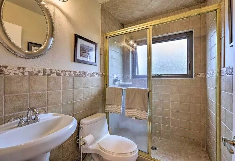 Sunlight Mountain Home W/ Hot Tub & View!