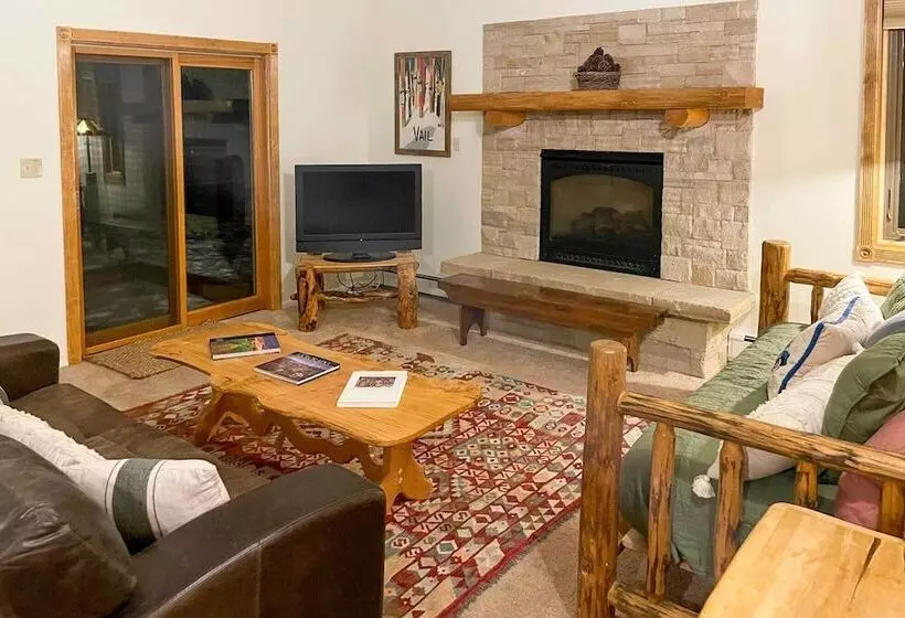 Sunlight Mountain Home W/ Hot Tub & View!