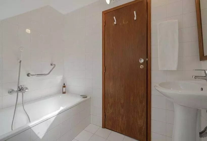 Surrounded By Nature   Casa Da Cebola