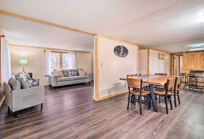 Take 5 Relax, Rest, Refresh  With Yard & Pond!