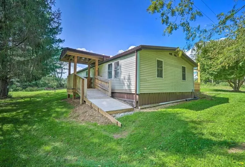 Take 5 Relax, Rest, Refresh  With Yard & Pond!