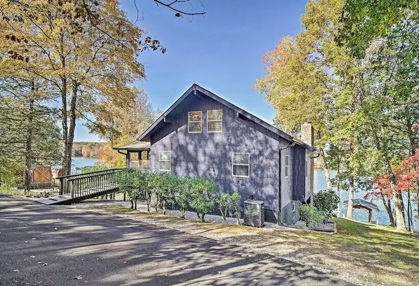 Ten Mile Home On Watts Bar Lake W/ 2 Docks!