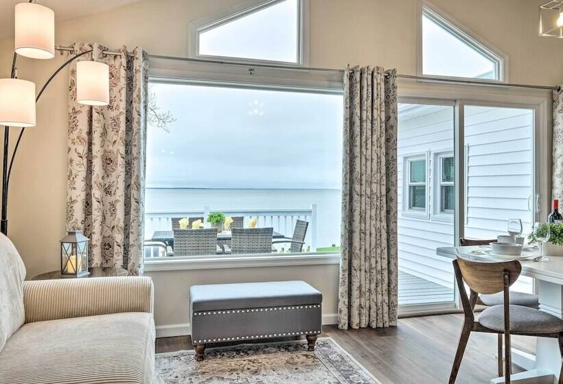 Waterfront Cottage W/ Private Beach + Deck!