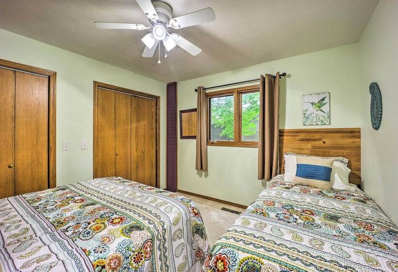 Waterfront Home On Beaver Lake W/ 2 Decks!