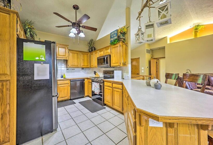 Waterfront Home On Beaver Lake W/ 2 Decks!