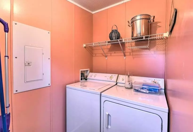 Atlantic Beach Home W/ Decks & Fire Pit